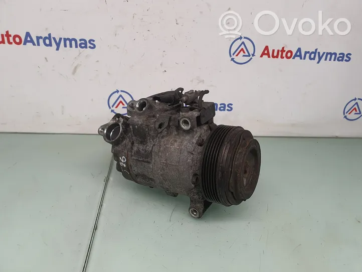 BMW 5 E60 E61 Ilmastointilaitteen kompressorin pumppu (A/C) 6987862