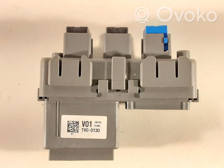 Honda Civic IX Module de fusibles V01TV00130