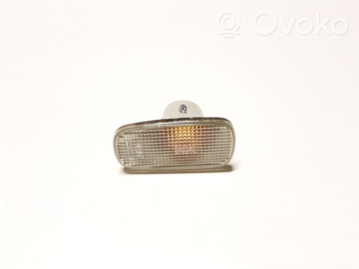 Toyota Land Cruiser (J120) Front fender indicator light T80