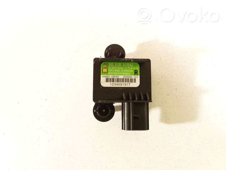 Toyota Yaris Sensor impacto/accidente para activar Airbag 898600D040