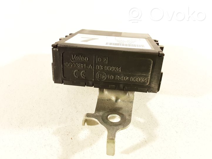 Toyota Verso Centralina/modulo chiusura centralizzata portiere 897410F020