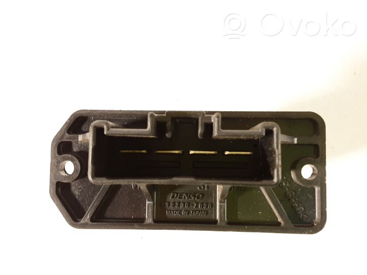 Toyota Avensis T220 Resistencia motor/ventilador de la calefacción 4993002090