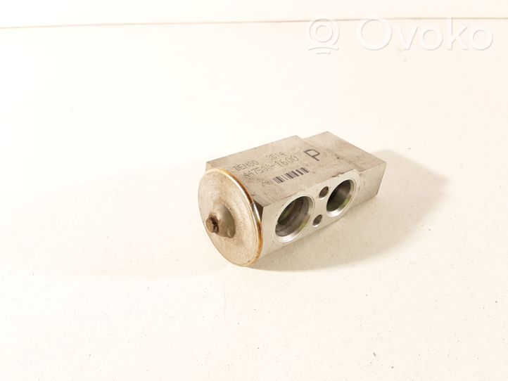 Toyota Yaris Air conditioning (A/C) expansion valve 4475001600