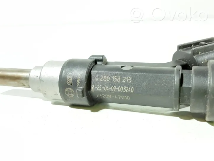 Toyota Auris 150 Fuel injector 2320947010