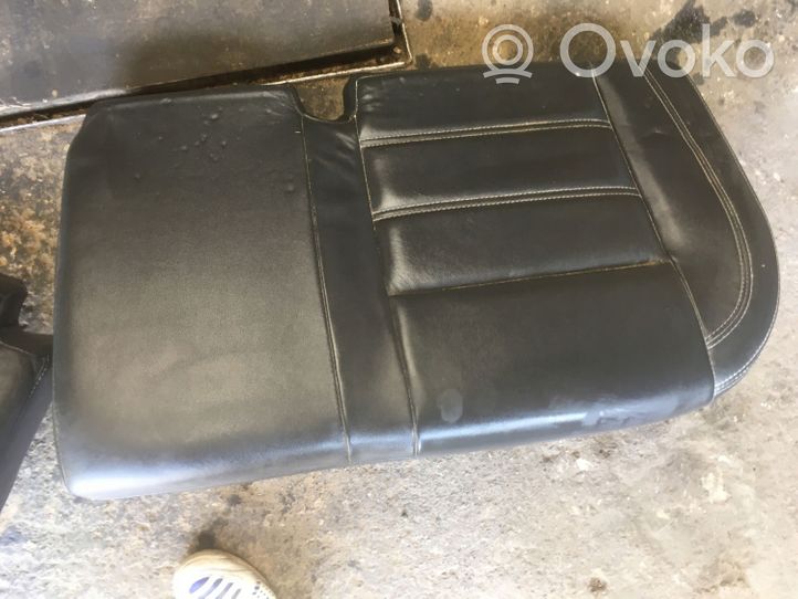 Renault Koleos I Rear seat 