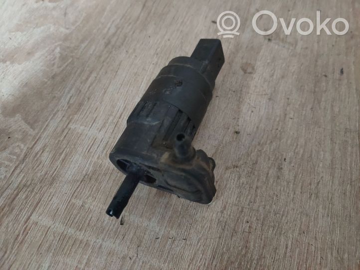 Volkswagen Touran I Pumpe Scheibenwaschanlage 