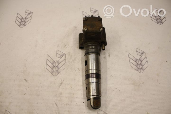 Mercedes-Benz E W211 Fuel injector A0280746902