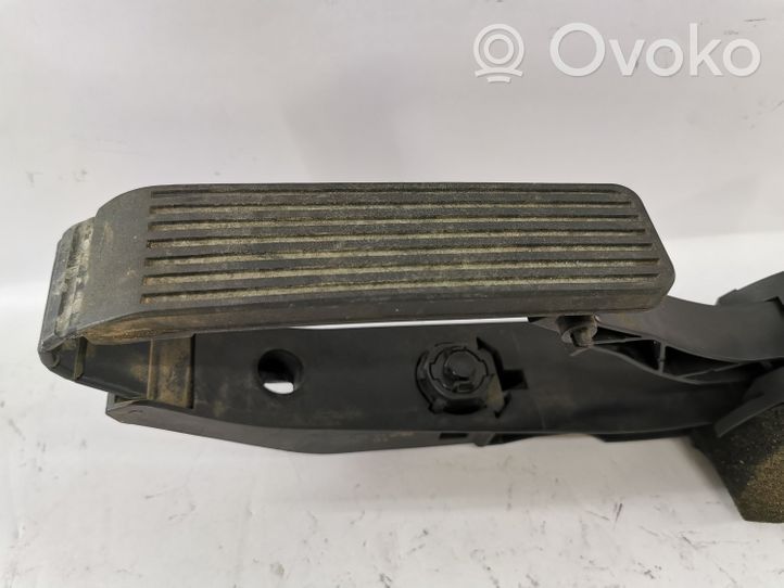 Mercedes-Benz CLC CL203 Pedale dell’acceleratore A2113000404