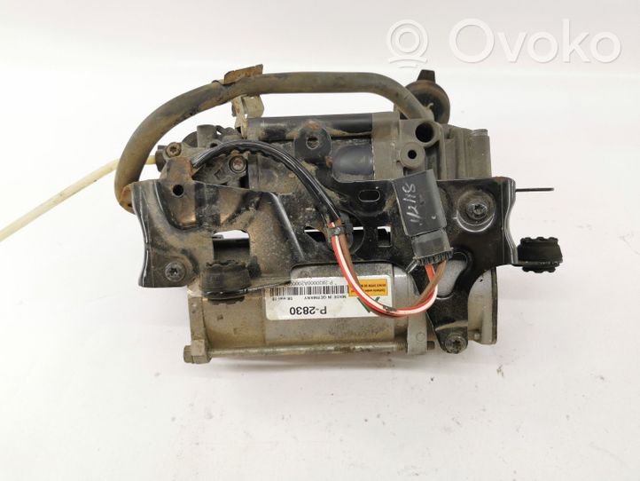 Mercedes-Benz E W212 Compressore/pompa sospensioni pneumatiche P2830