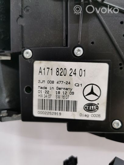 Mercedes-Benz SLK R171 Illuminazione sedili anteriori A1718202401