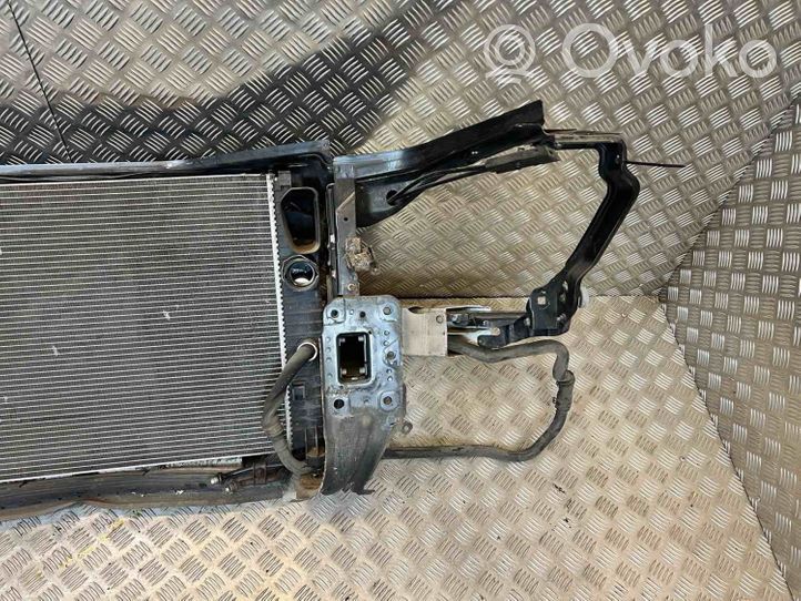 Mercedes-Benz CLS C219 Support de radiateur sur cadre face avant A2115050555
