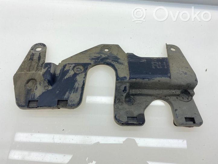 Subaru Legacy Couvre-soubassement avant S93200150