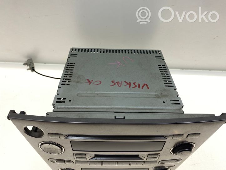 Subaru Outback Unidad delantera de radio/CD/DVD/GPS 86201AG400