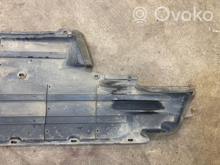 Subaru Legacy Osłona środkowa podwozia 56411AG000