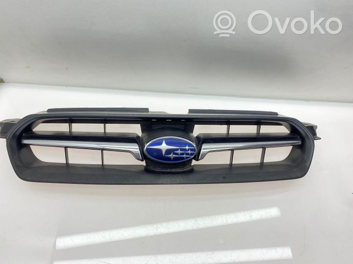 Subaru Legacy Grille calandre supérieure de pare-chocs avant 