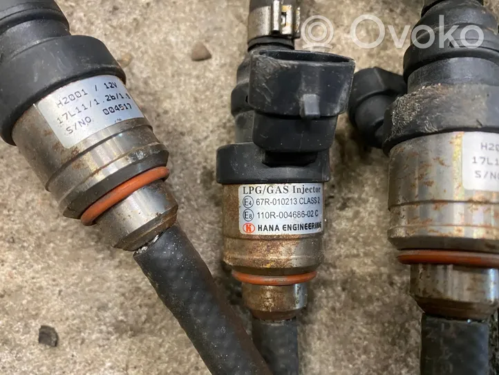 Subaru Outback Un set di apparecchiature a gas senza Serbatoio 