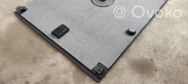 Opel Vectra C Trunk/boot floor carpet liner 000134395CZ