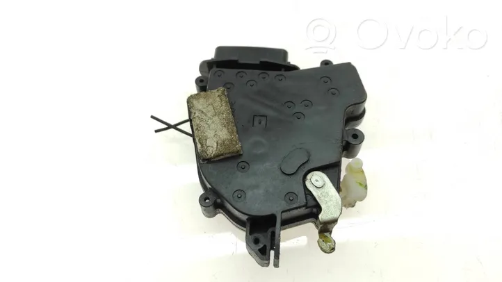 Subaru Outback Moteur de verrouillage porte avant 