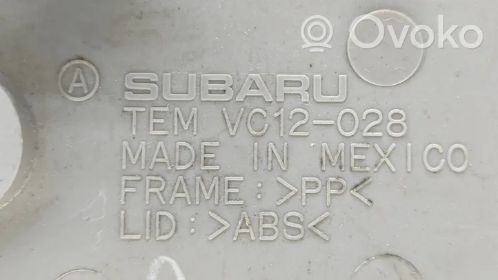 Subaru Tribeca Éclairage lumière plafonnier avant VC12028
