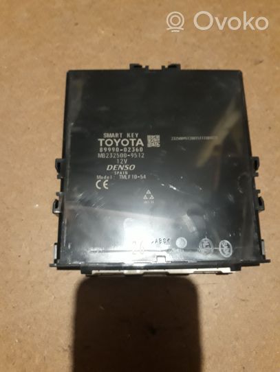 Toyota Auris E180 Inne komputery / moduły / sterowniki 8999002360