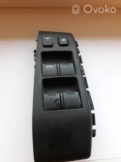 Honda Jazz Interrupteur commade lève-vitre M38467