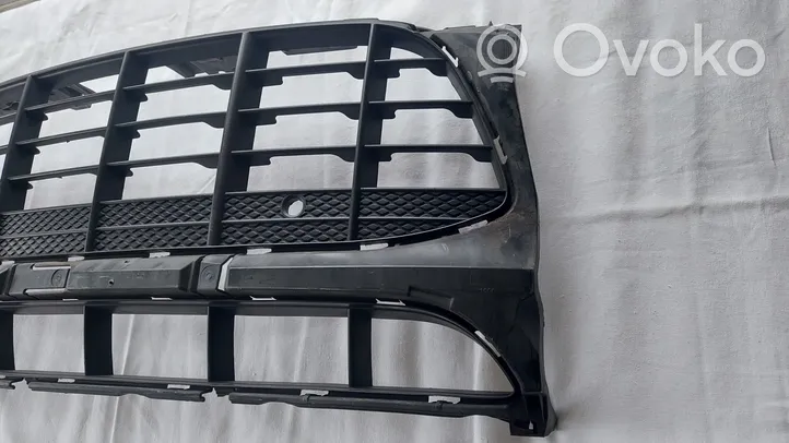 Porsche Macan Front bumper upper radiator grill 95B807683H