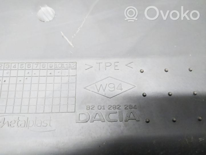 Dacia Lodgy Trešās rindas paklājiņš 8201282284