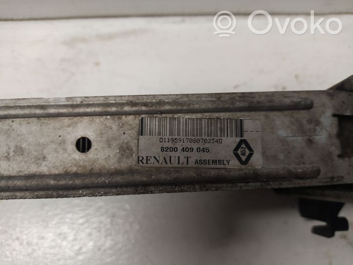 Renault Kangoo II Välijäähdyttimen jäähdytin 8200409045