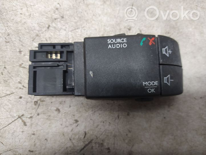 Dacia Lodgy Interruttore di controllo dell’audio 255522448R