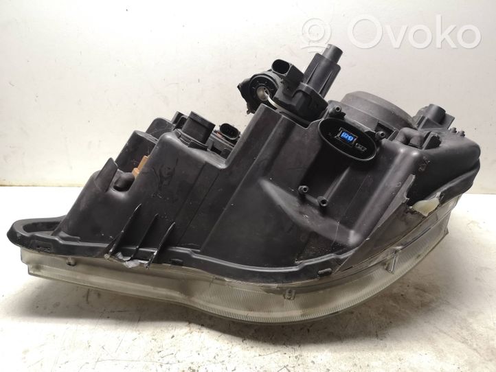 Chrysler Voyager Phare frontale 05113338AD