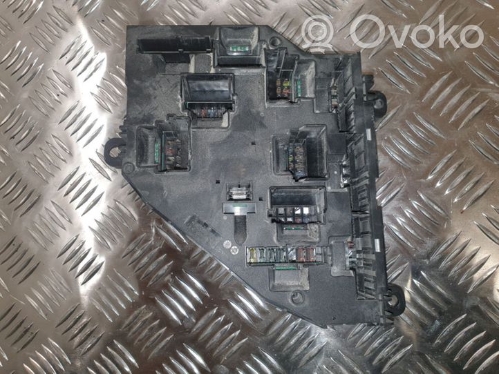 BMW 5 F10 F11 Módulo de fusible 9234423