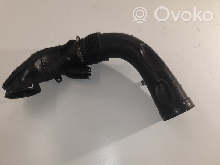 BMW 3 F30 F35 F31 Tube d'admission de tuyau de refroidisseur intermédiaire 8512381