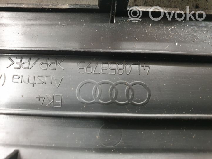 Audi Q7 4L Takaoven kynnyksen suojalista 4L0853794