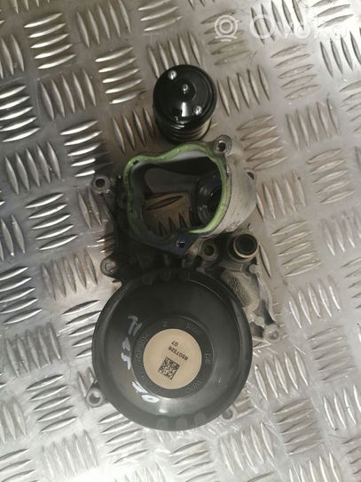 BMW X5 F15 Pompe de circulation d'eau 8507326