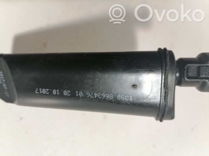 BMW 3 F30 F35 F31 Sfiato/tubo di sfiato/tubo flessibile 8663476