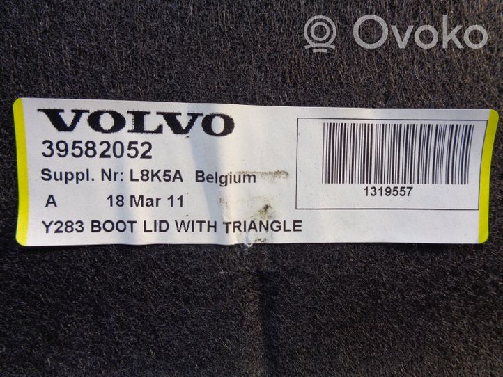 Volvo S60 Apdaila galinio dangčio 39582052