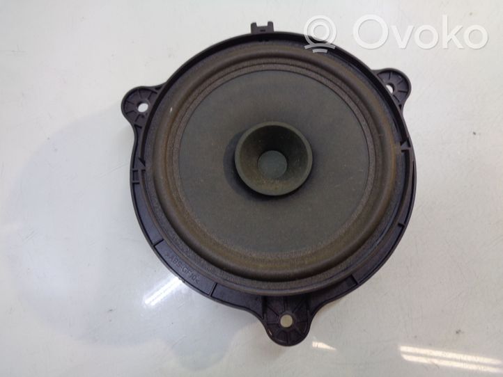 Nissan Qashqai+2 Głośnik drzwi przednich 291556