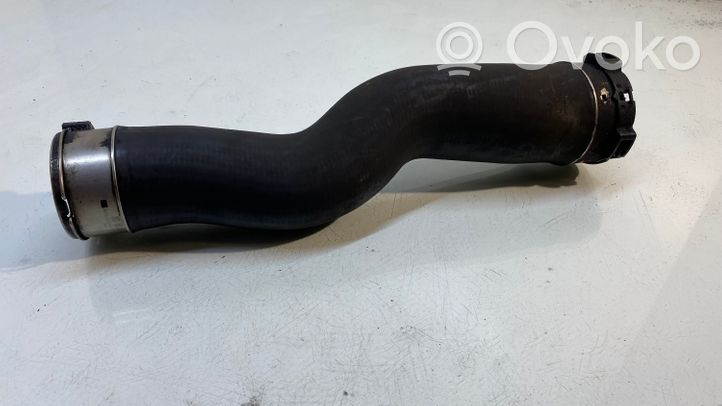 BMW 5 F10 F11 Intercooler hose/pipe 521108A