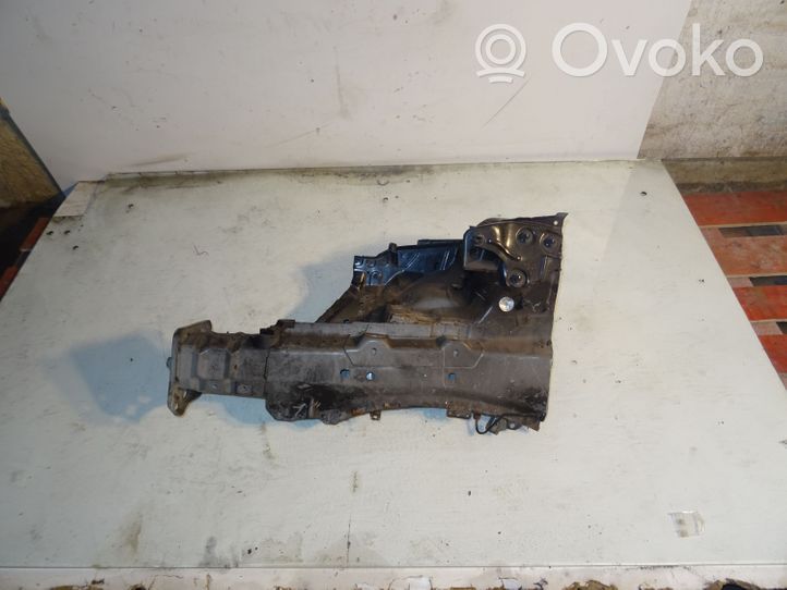 Volvo S60 Longherone lato anteriore 