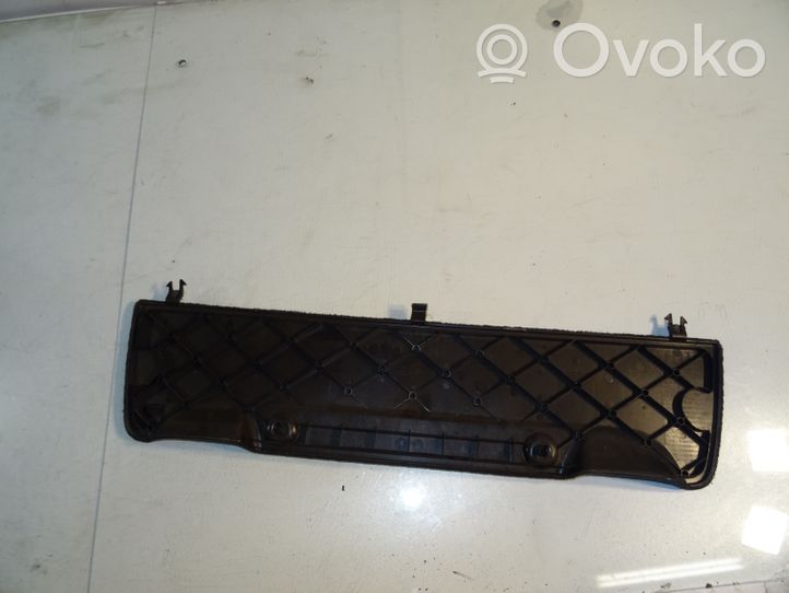 BMW 5 F10 F11 Panel awaryjnego otwierania zamka bagażnika 7209185