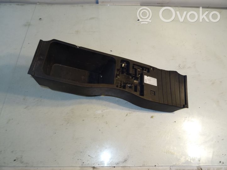 BMW X5 E70 Coperchio/tappo della scatola vassoio della batteria 7127282