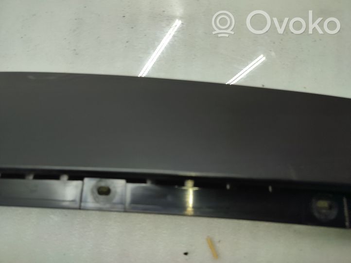 BMW 1 F20 F21 Rivestimento modanatura del vetro della portiera anteriore 7276963