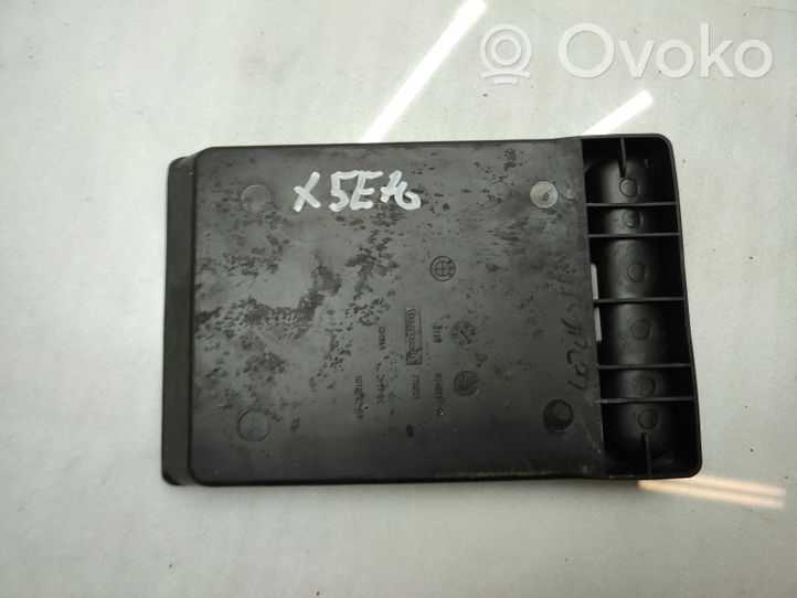 BMW X5 E70 Glove box pad 9142117