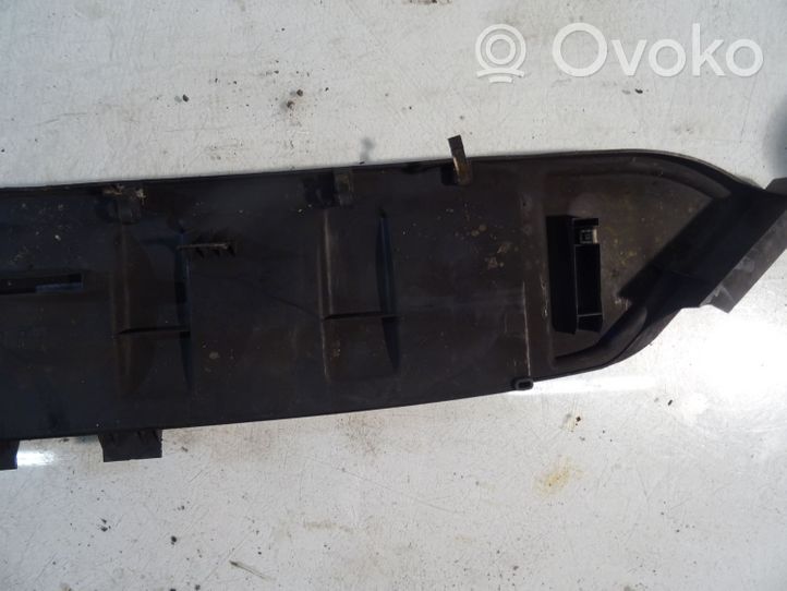 Audi Q7 4L Staffa del pannello di supporto del radiatore parte superiore 4L0121285