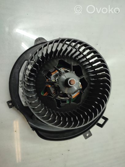 Volkswagen Golf VII Ventola riscaldamento/ventilatore abitacolo 5Q0907521