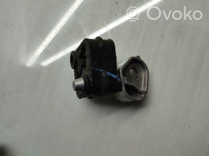 BMW 3 G20 G21 Support / crochet de silencieux d'échappement 7933854