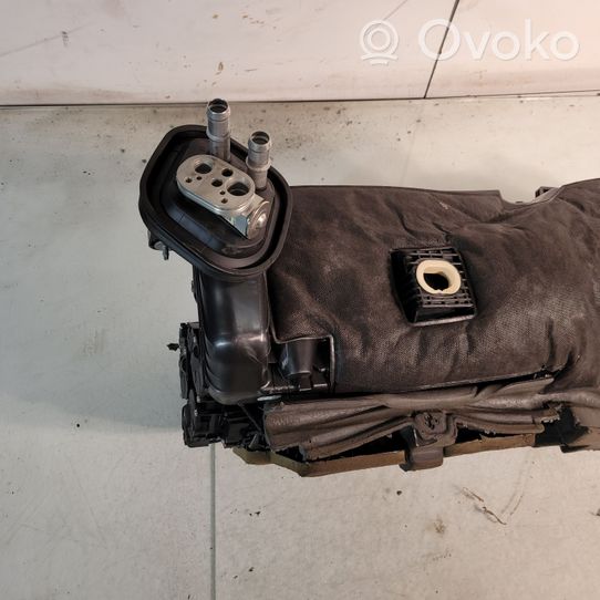 BMW 3 F30 F35 F31 Montaje de la caja de climatización interior 9296822