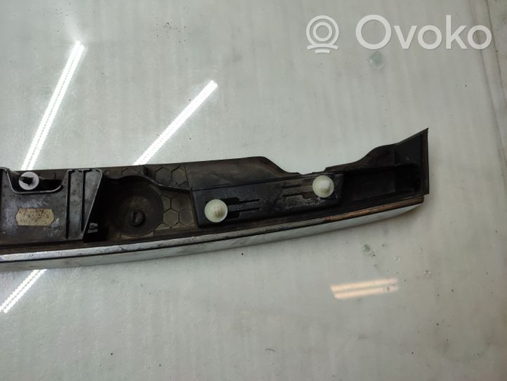 BMW 7 F01 F02 F03 F04 Luce targa 7200035