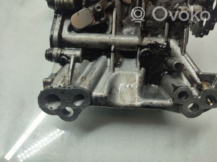 BMW 3 F30 F35 F31 Oil pump 8513756