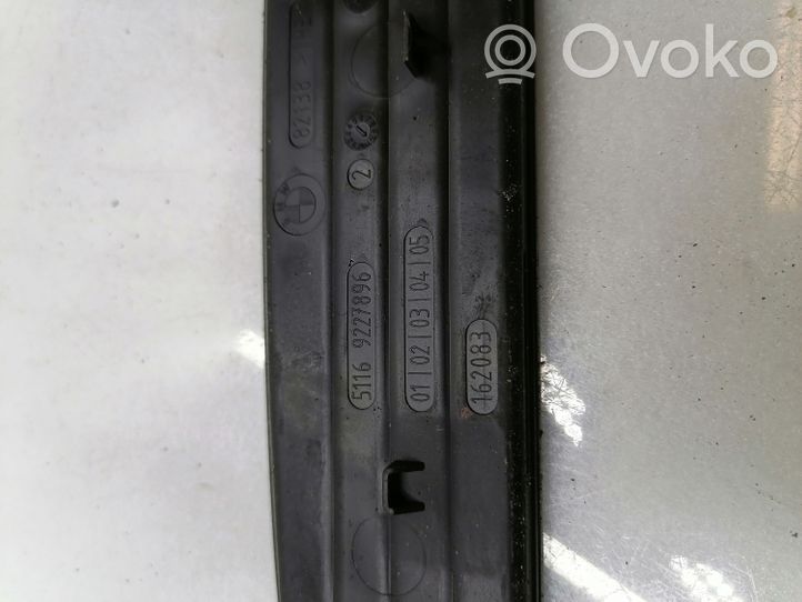 BMW 1 F20 F21 Tappetino antiscivolo vano portaoggetti 9227896